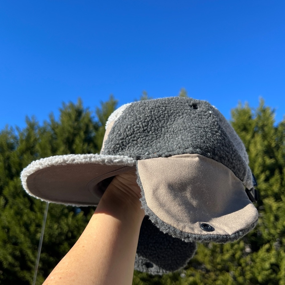 REI Sweatband Earflaps Fleece Lining Big Kids Winter Hat Sz L/XL - Picture 3 of 11